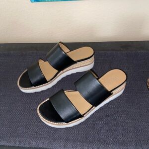 Black leather platform sandals with heel indie sleaze vibes footwear y2k fashion